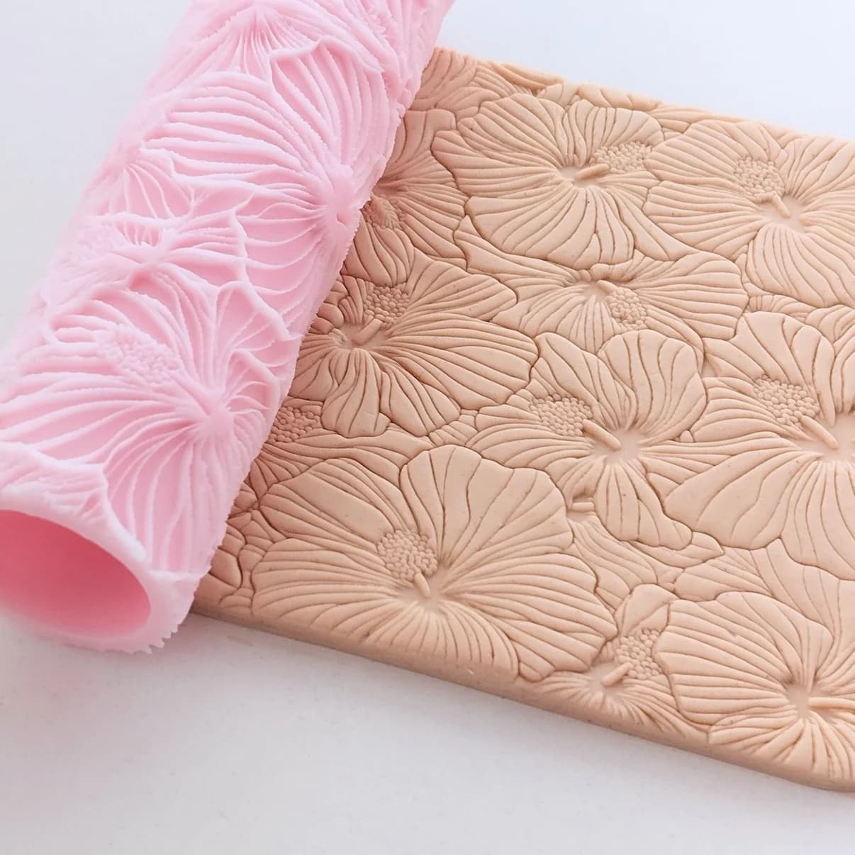 Hibiscus Flower Texture Roller for Polymer Clay | Seamless & Realistic Impressions 3d model