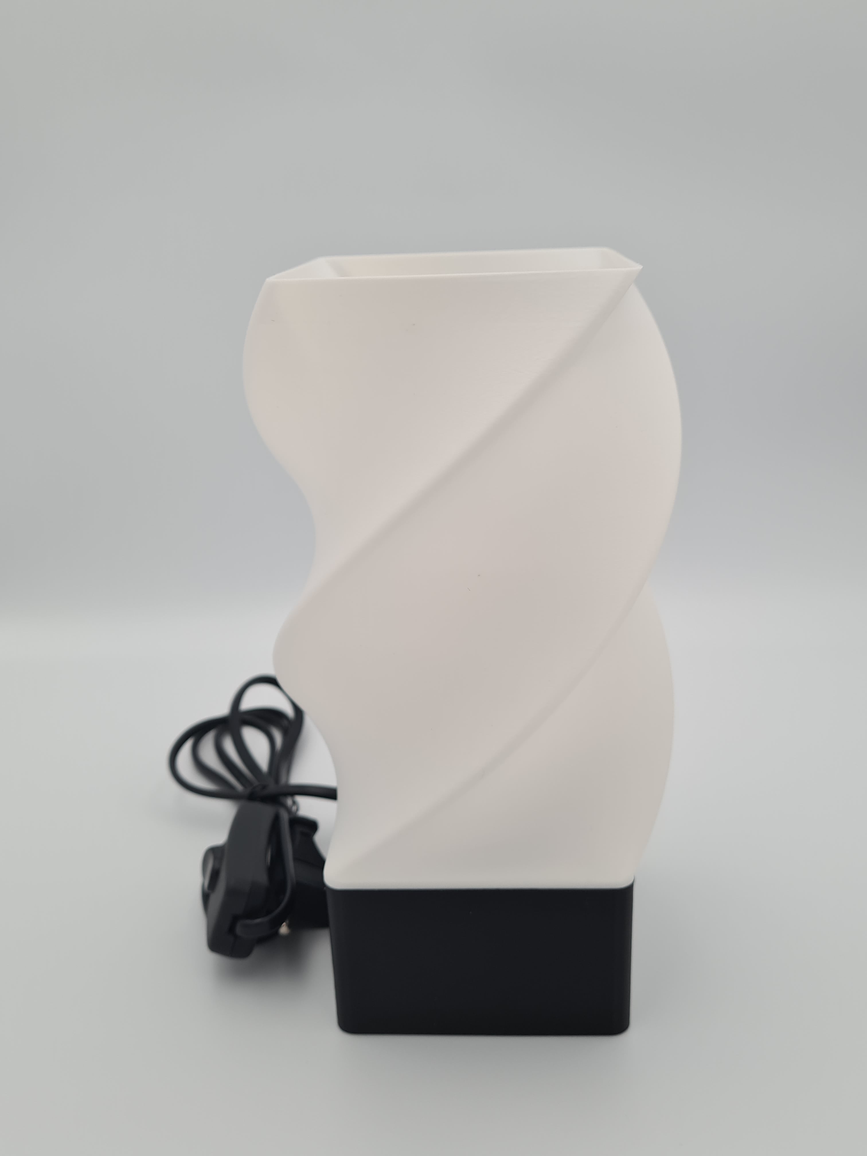 Modern Table Lamp 3d model