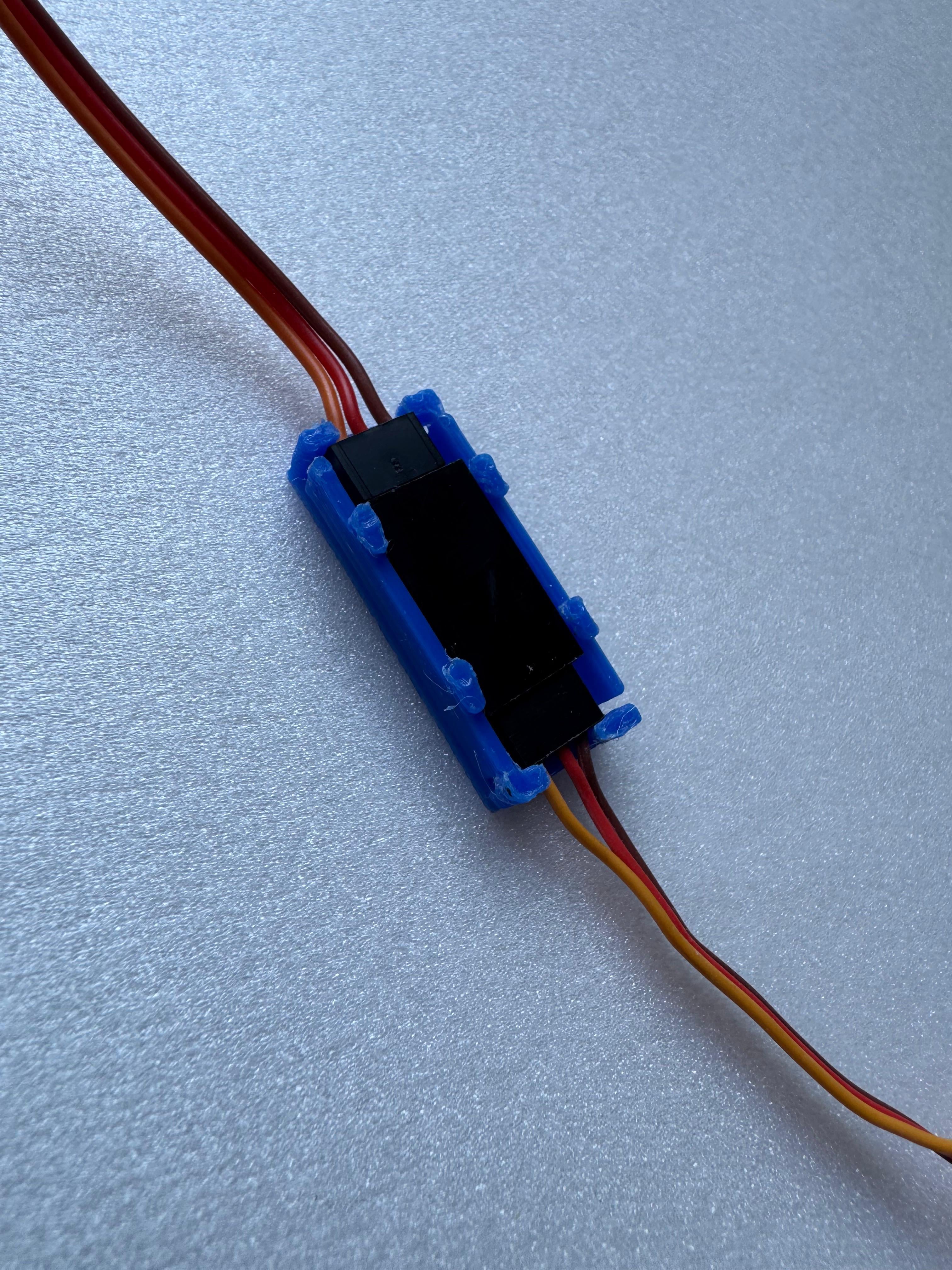 Servo locking clip 3d model