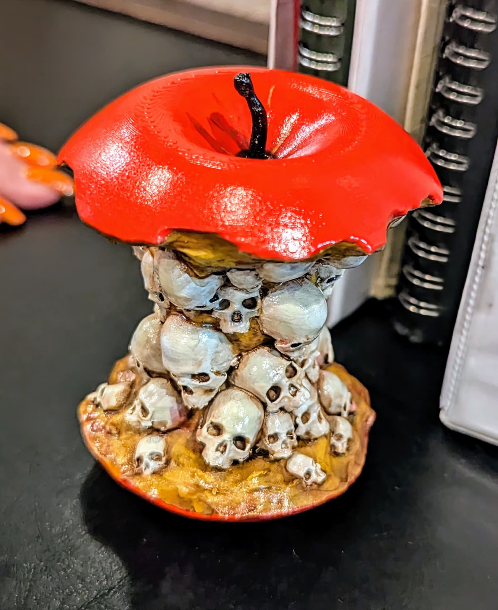 Don't eat this apple. Apple bad.