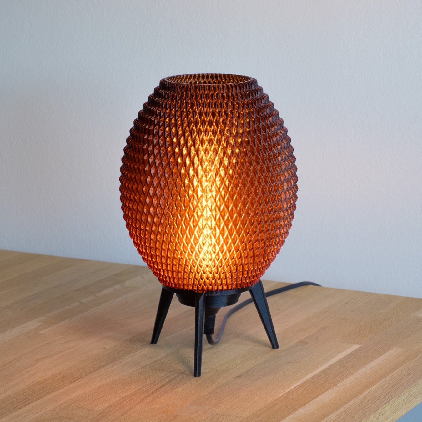 Geometric Tripod Lamp STELLAR - E26/E27 socket compatible 3d model