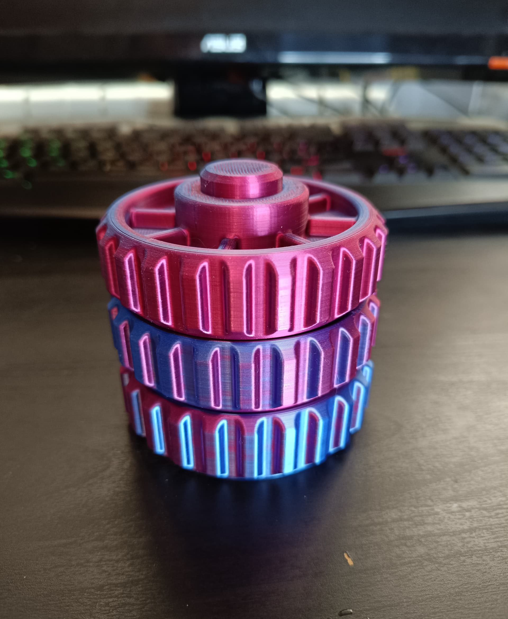 The Impossible Planetary Gear in Magic Dual Color PLA