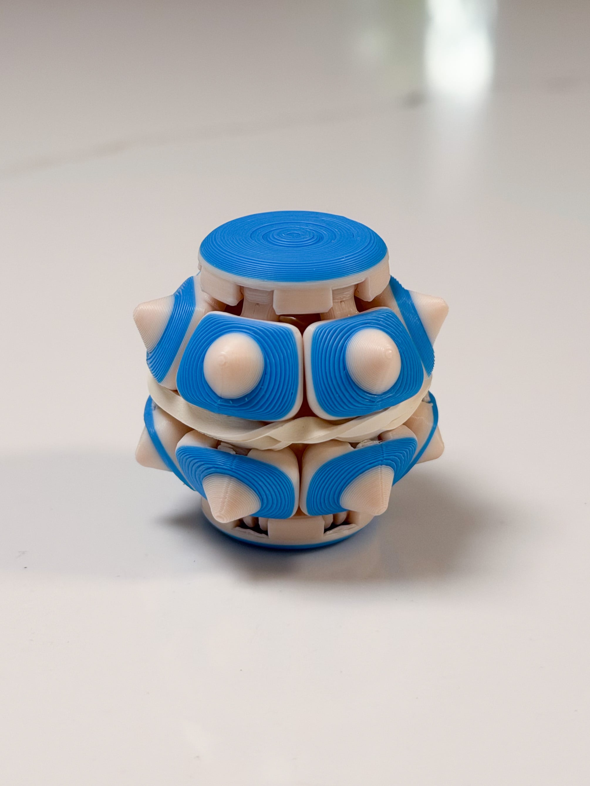 CLICKY POPPERS 3d model
