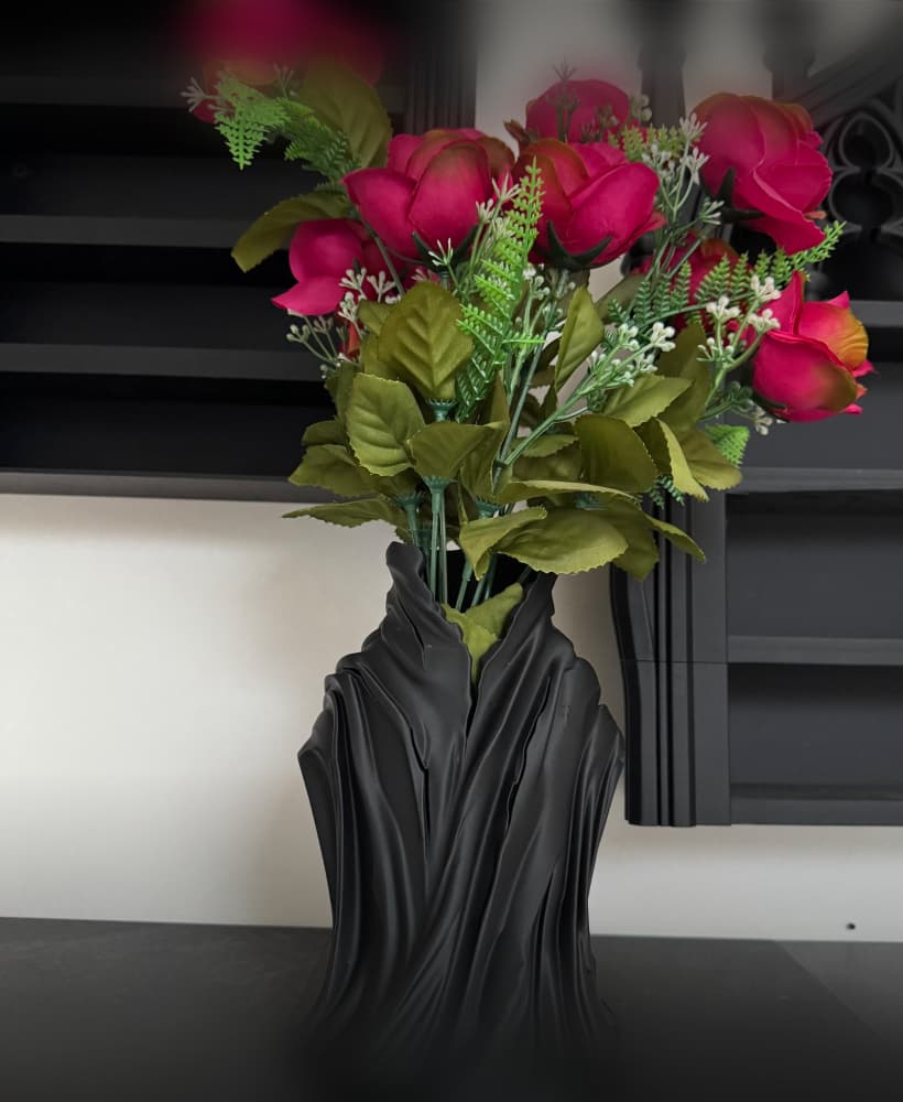 Wraith Vase Gothic Home Decor Victorian Gothic Dark Academia Decor Watertight Vase 3d model
