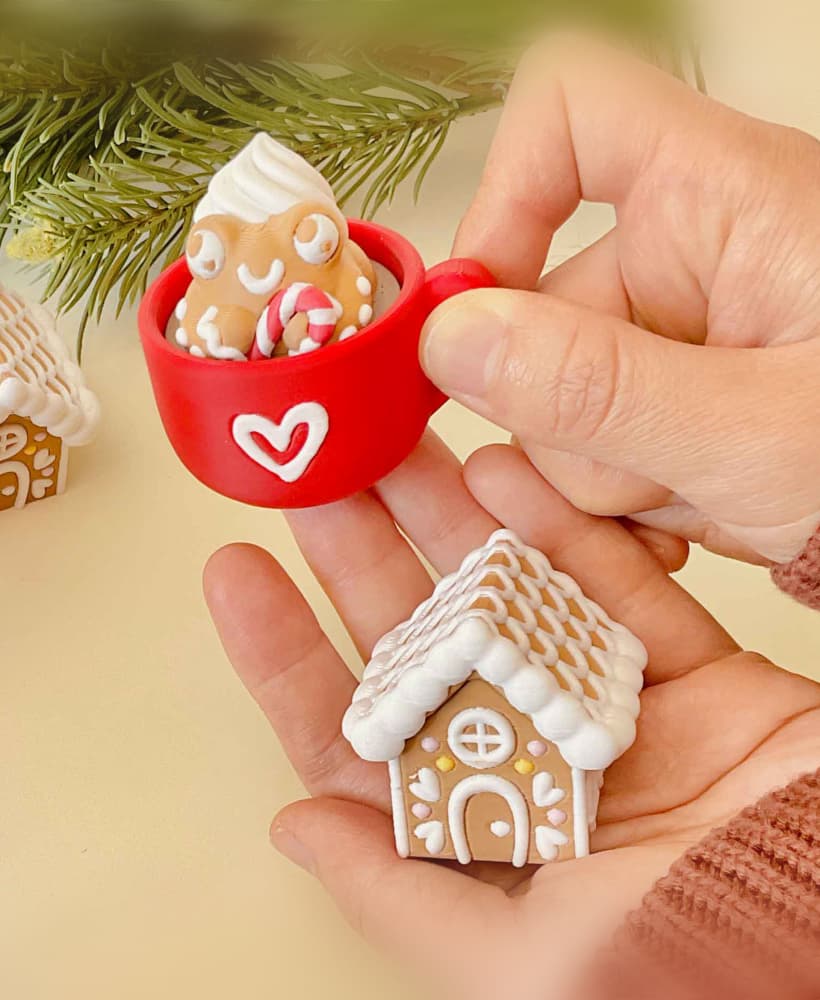 Christmas Gingerbread Frog and House Clicker Keychain Fidget Toy Bundle 3d model