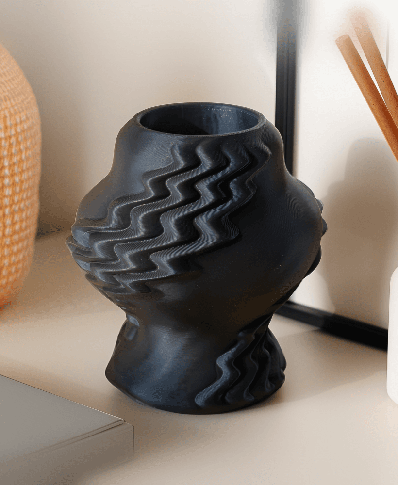 Ziggi Vase - Flower Vase 3d model