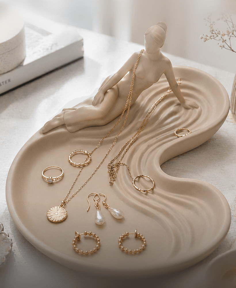 Reclining Muse Jewelry Tray STL – Sculptural Ring Dish & Vanity Organizer 3d model