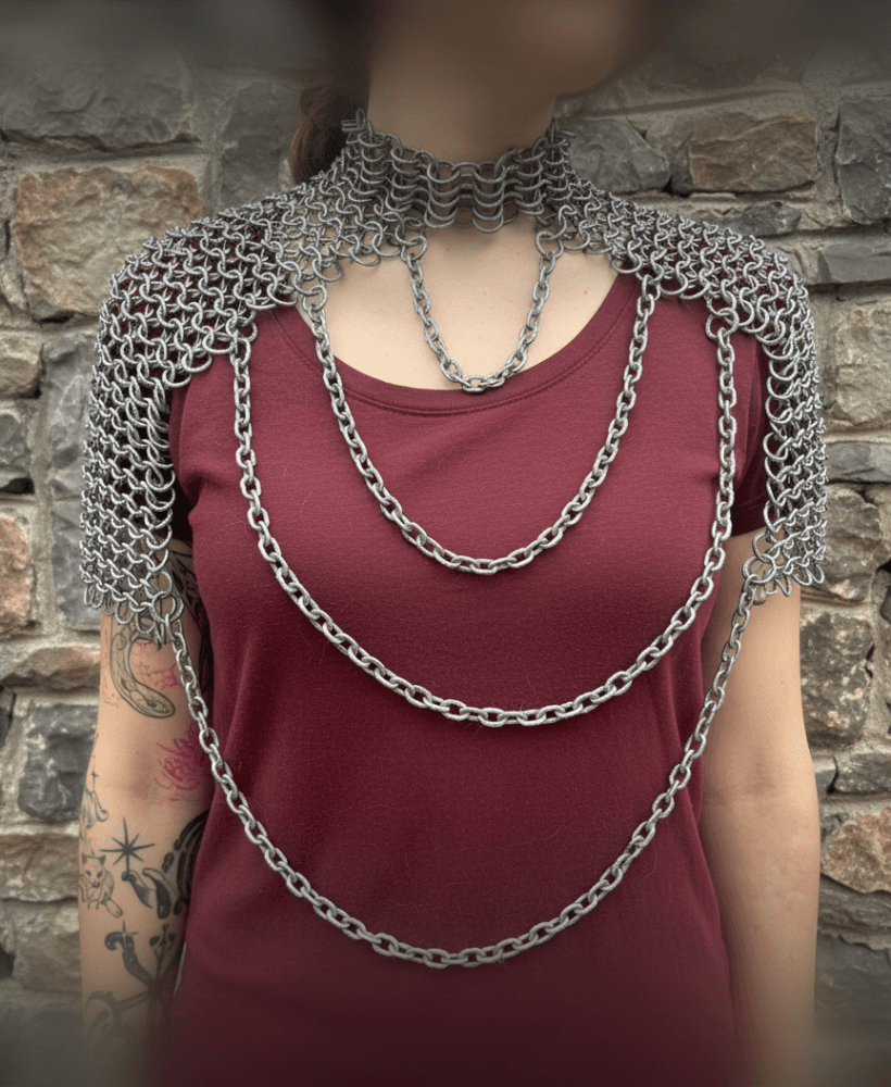 Chainmail Shoulder Armor 3d model