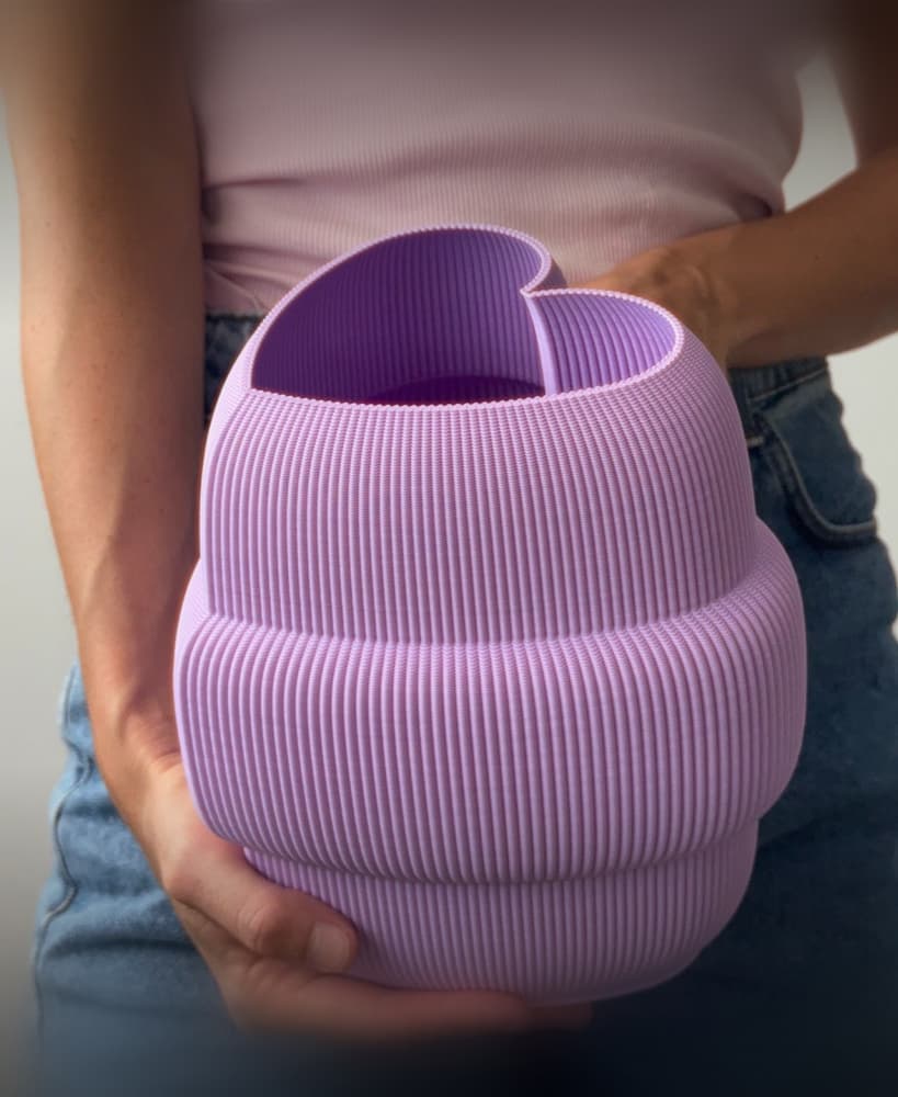 MYLOVE Vase 3d model
