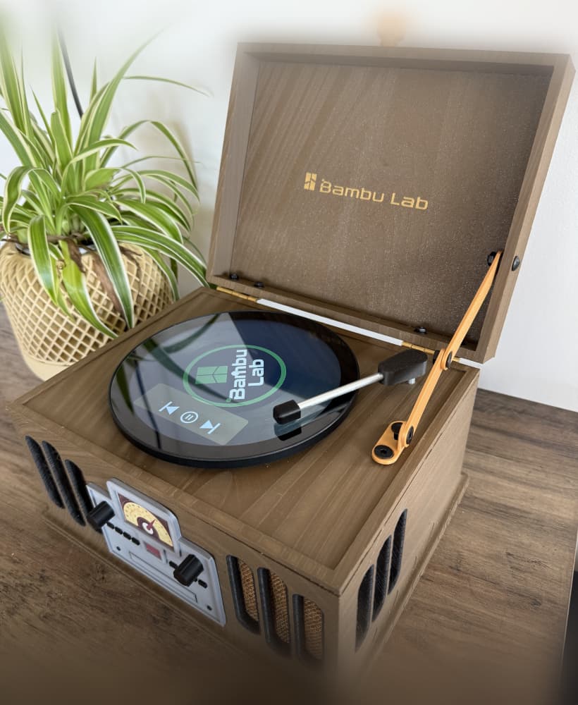 Vintage Record Player 3d model