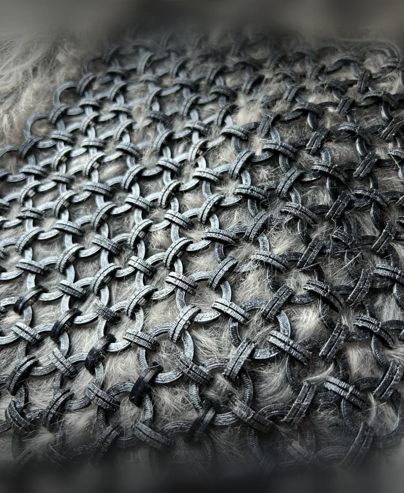 Japanese 8-in-2 Chainmail 3d model