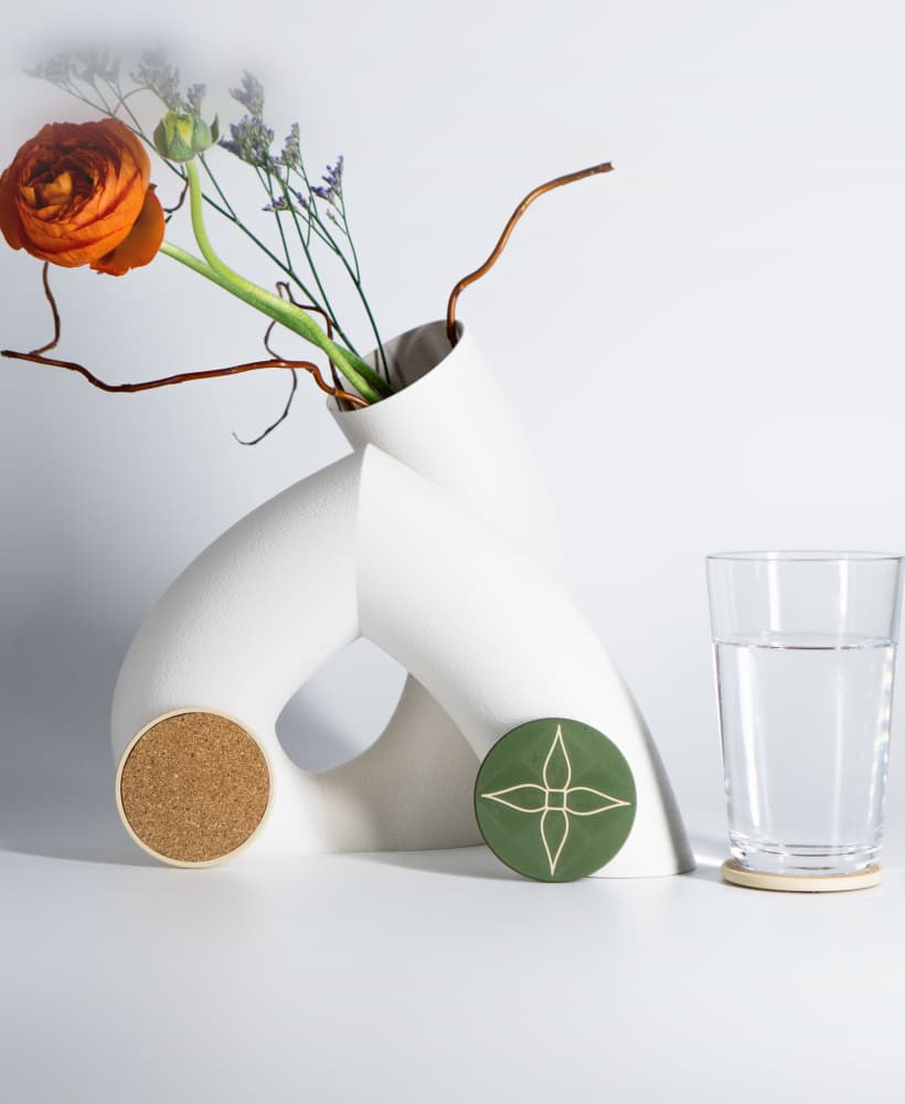 Pandora Vase – Multifunctional 3D Printed Vase with Hidden Storage and Coasters 3d model
