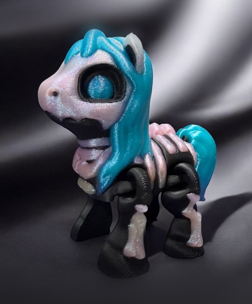 Free Halloween - Skelly Pony 3d model