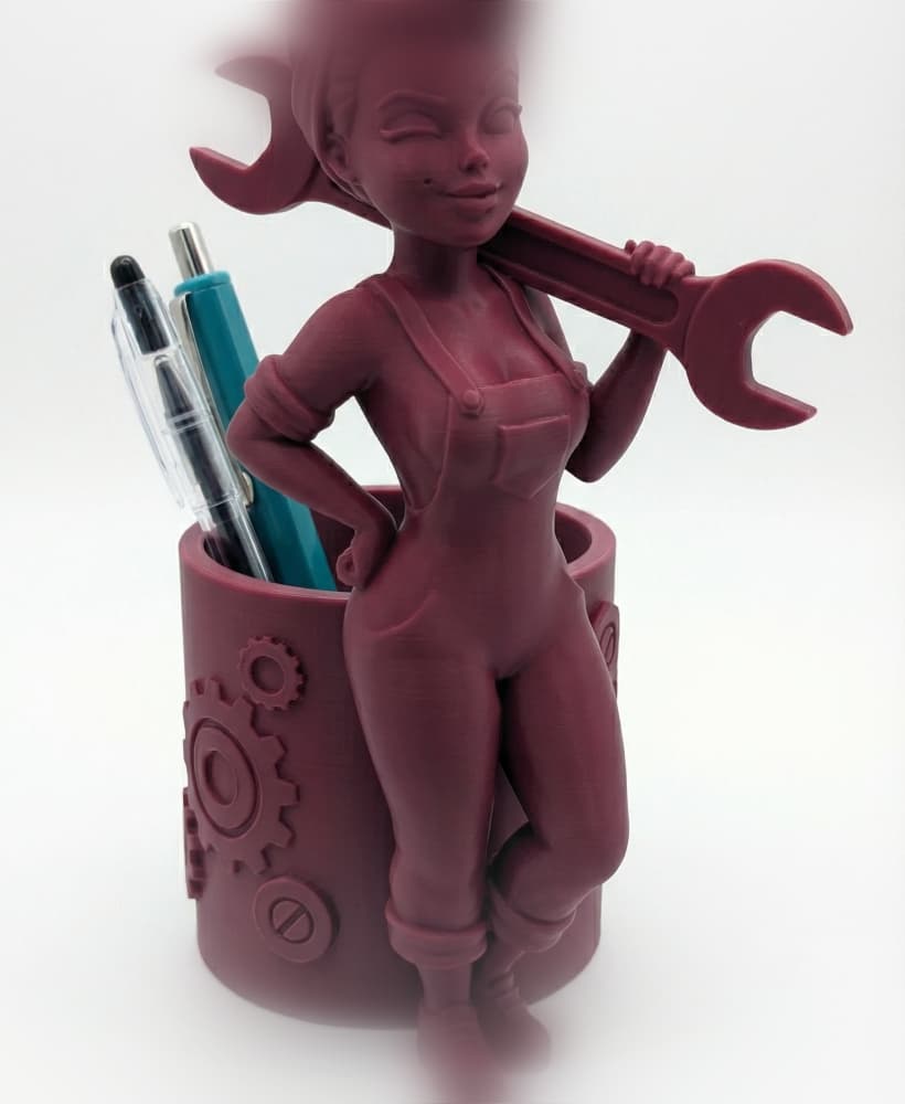 Retro Mechanic Girl Pen Holder Desk Organizer 3d model